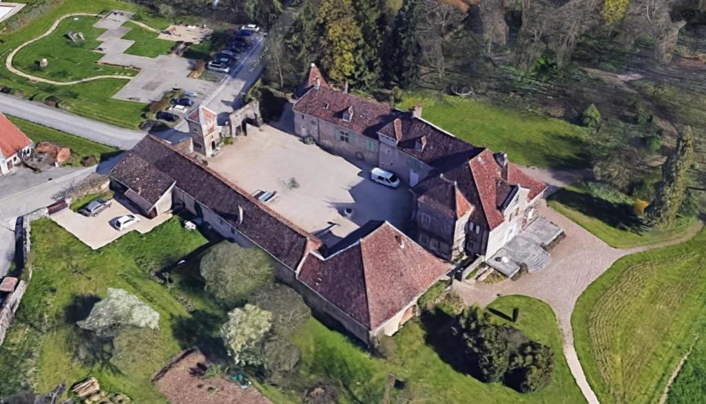 Au Chateau Apartman Miserey-Salines Kültér fotó